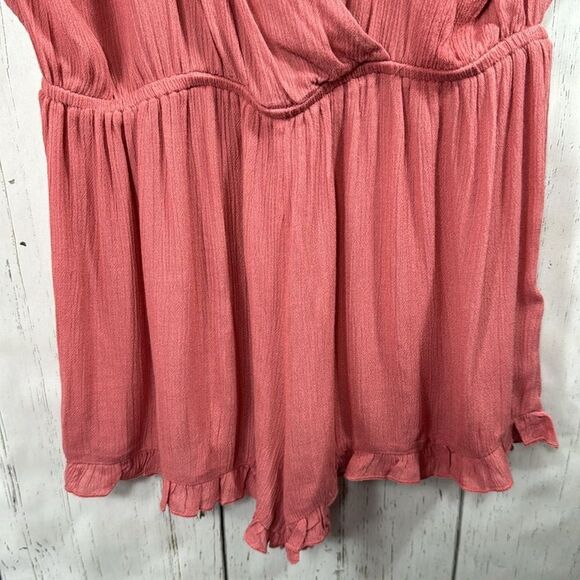 Topshop Cold Shoulder Ruffle V Neck Crinkle Light Pink Beachy Casual Romper - Picture 10 of 16
